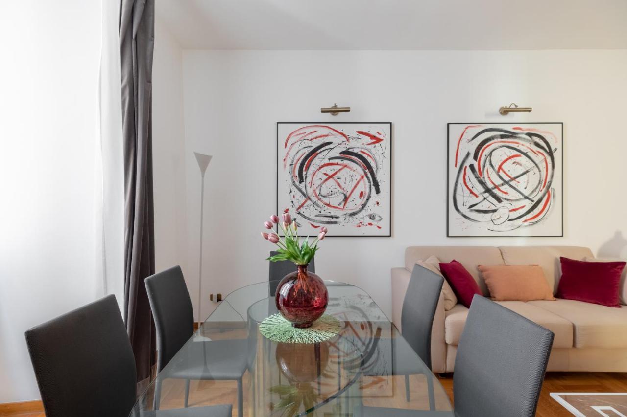 Iflat Red Roman Apartament Экстерьер фото
