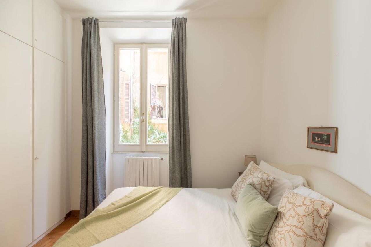 Iflat Red Roman Apartament Экстерьер фото