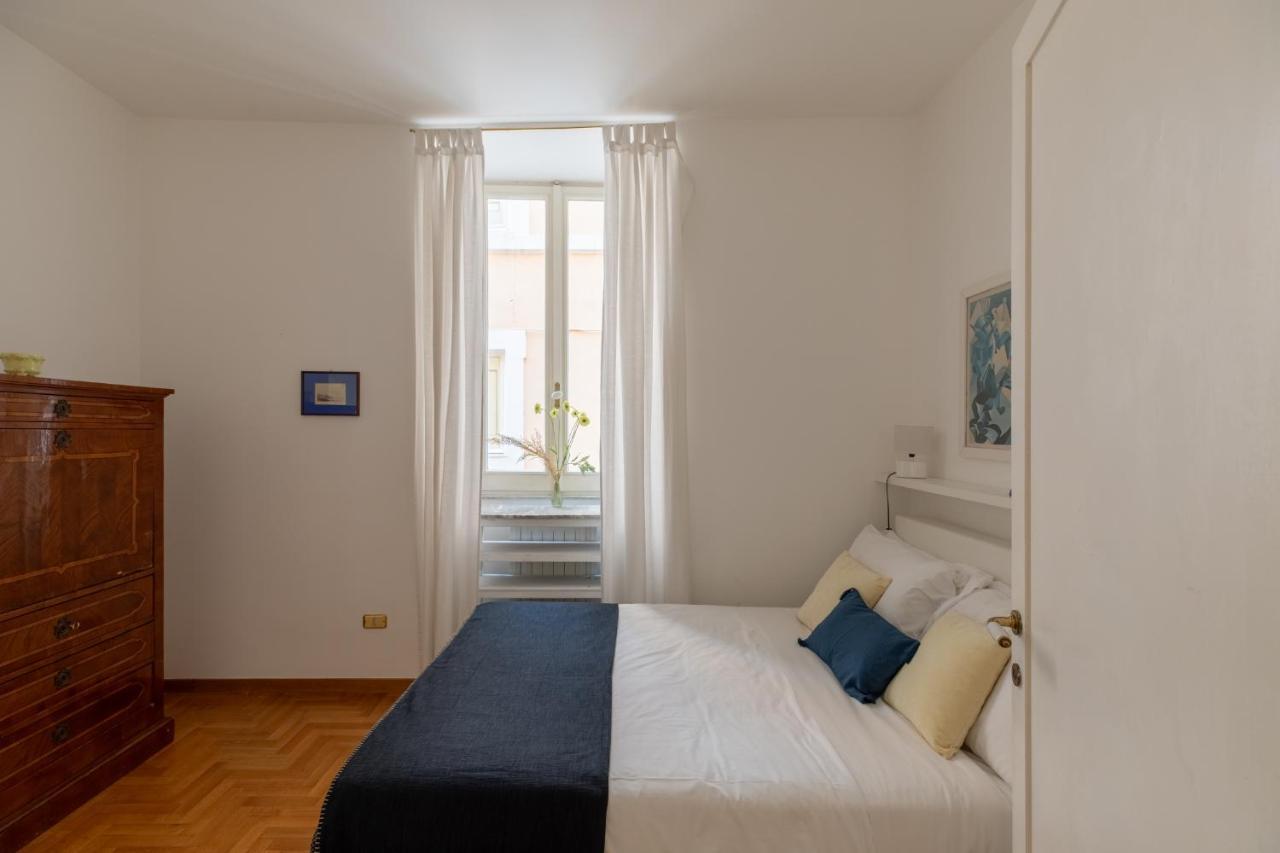 Iflat Red Roman Apartament Экстерьер фото